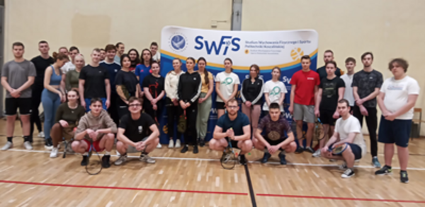 Dwa turnieje sportowe studentów