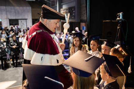Najmłodsi słuchacze ze Szczecinka w studenckich ławach 