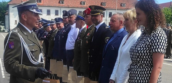 Podziękowanie za współpracę od 17. Wojskowego Oddziału Gospodarczego