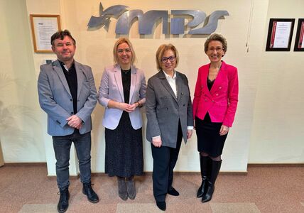 Rektor z wizytą w firmie MPS International 