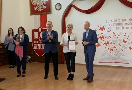 Między językiem a reklamą - wykład w ramach konkursu