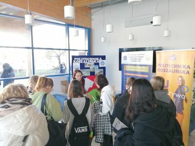 Pracownicy WIMiE PK na IV konferencji naukowej „Nasza szkoła w środowisku”