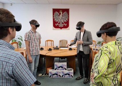Pierwsza obrona pracy w rozszerzonej rzeczywistości