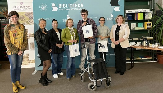 Finał konkursu fotograficznego Biblioteki PK „Z książką w plecaku - akademickie lato”