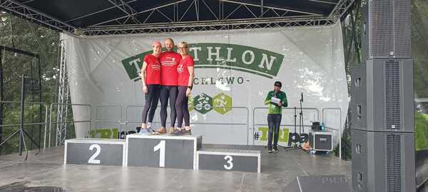 Nasi pracownicy zdobyli brązowy medal podczas Triathlonu w Przechlewie
