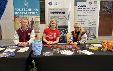 Przedstawiciele uczelni na Targach Zawodowych w Karlinie