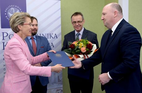 Nowi kierownicy jednostek dydaktycznych uczelni