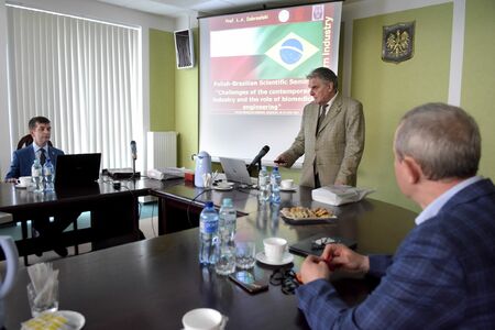 Seminarium Naukowe Polsko-Brazylijskie „Wyzwania współczesnego przemysłu i rola inżynierii biomedycznej” 