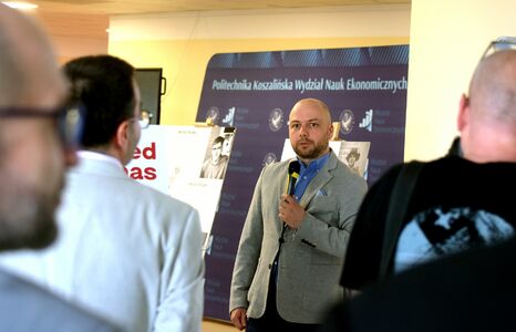 Byłoby lepiej, gdyby ta wystawa nie musiała powstać 