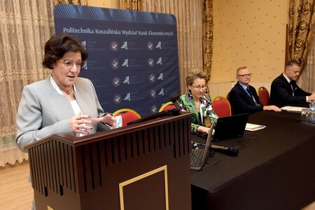 Mikrofirma 2021 – naukowcy dyskutują o funkcjonowaniu małych i średnich przedsiębiorstw