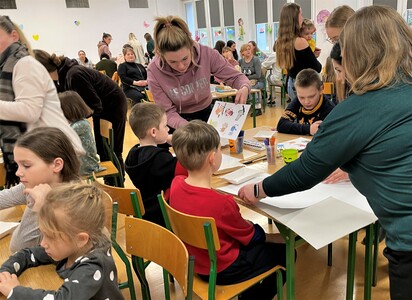 By dać powód do uśmiechu - zajęcia dla dzieci z Ukrainy na Pedagogice