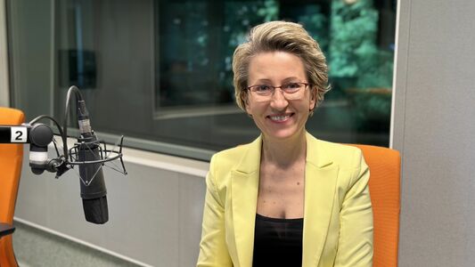 Rektor Politechniki Koszalińskiej w „Studiu Bałtyk” na antenie Radia Koszalin