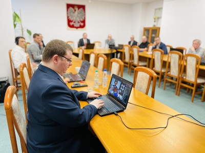 Doktorat za inspirowane biologią badania nad wykrywaniem wirusów komputerowych 