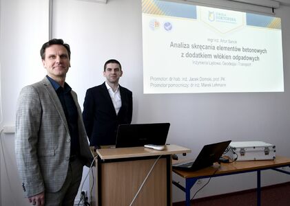  Prezentacja wyników dotychczasowych badań przez doktoranta z naszego wydziału