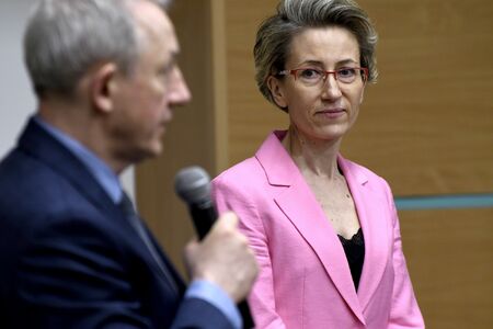 Spotkanie władz uczelni z pracownikami Wydziału Inżynierii Lądowej Środowiska i Geodezji