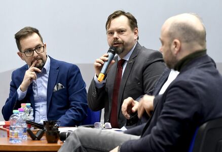 Czy polityczny porządek świata jest dany raz na zawsze? Debata na Wydziale Humanistycznym