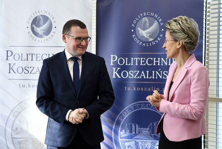 Minister Paweł Szefernaker gościem rektor Politechniki Koszalińskiej 