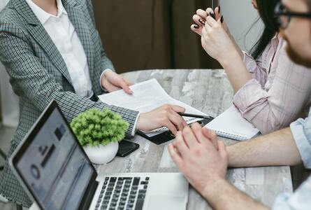 Oferty pracy w Dziale Inwestycji i Remontów